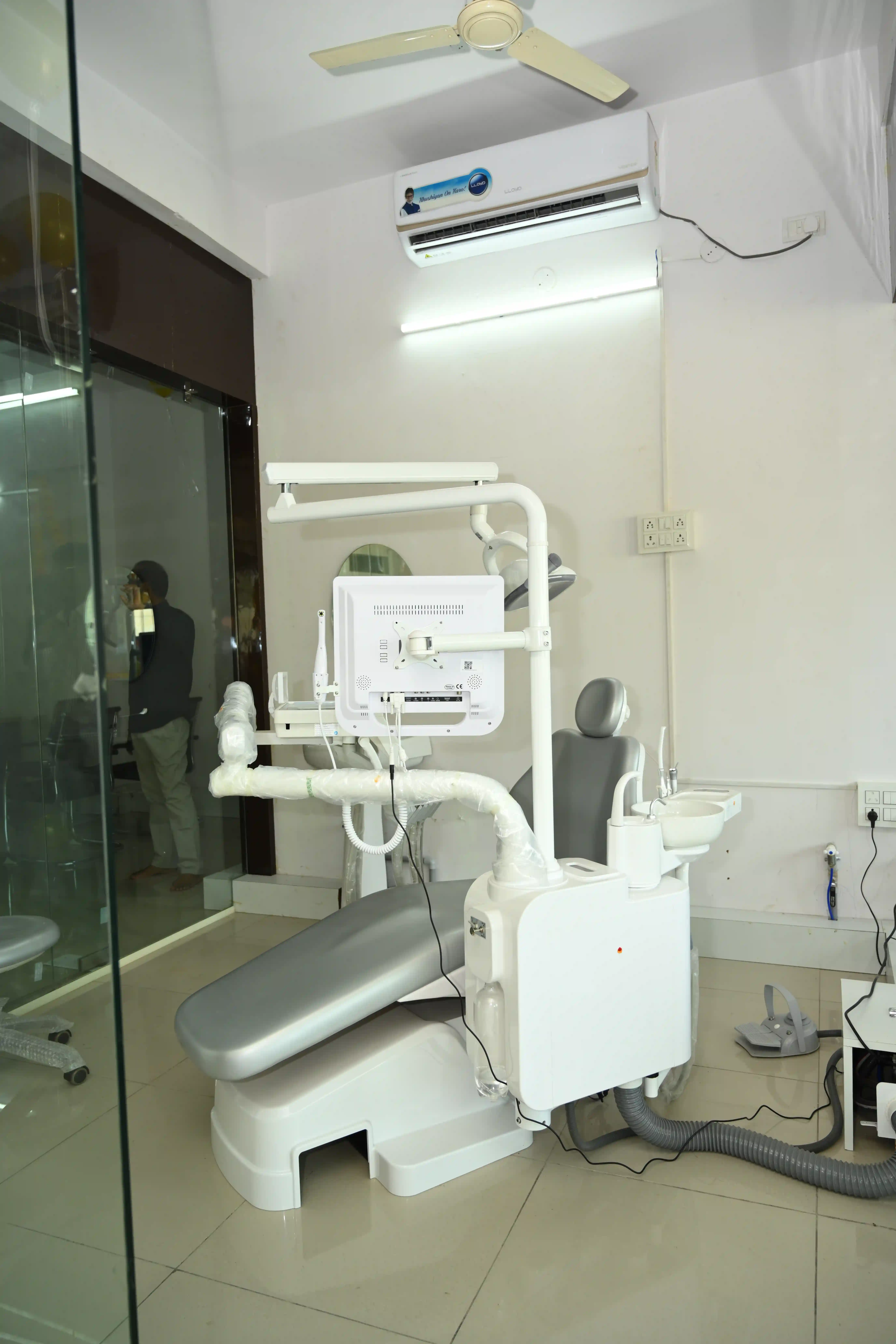Modern Dental Center
